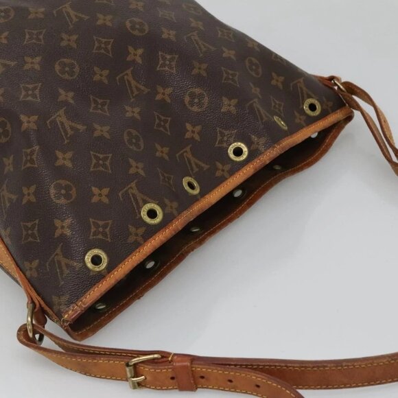 LOUIS VUITTON Monogram Petit Noe Shoulder Bag - Picture 6 of 16